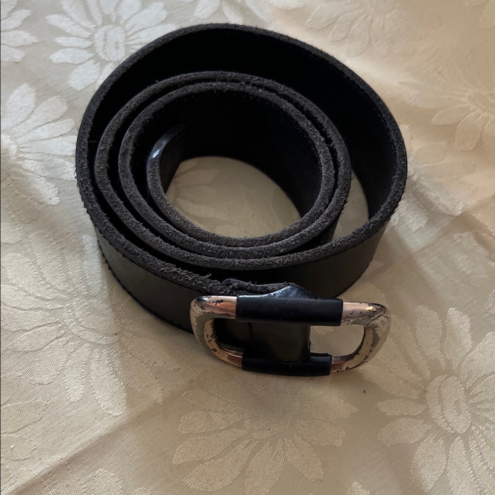 The Limited Dark Leather Belt with Metallic Buckle
